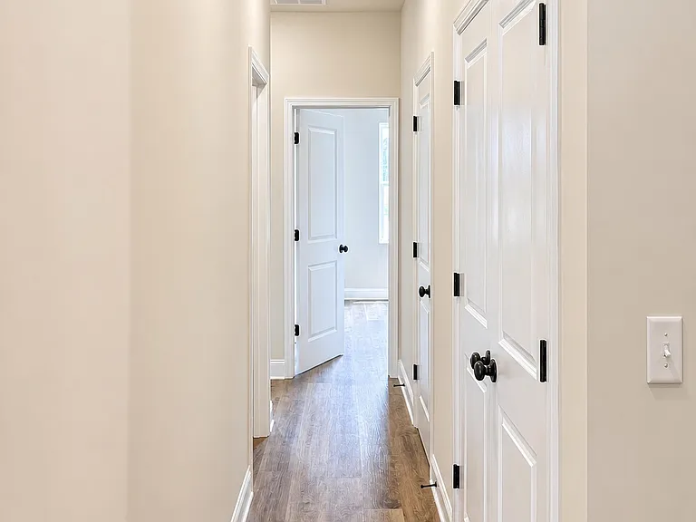 101 Asbury Dr NW #11 — Photo 17
