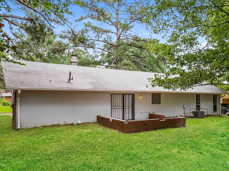 4946 Hanging Oak Dr — Photo 15