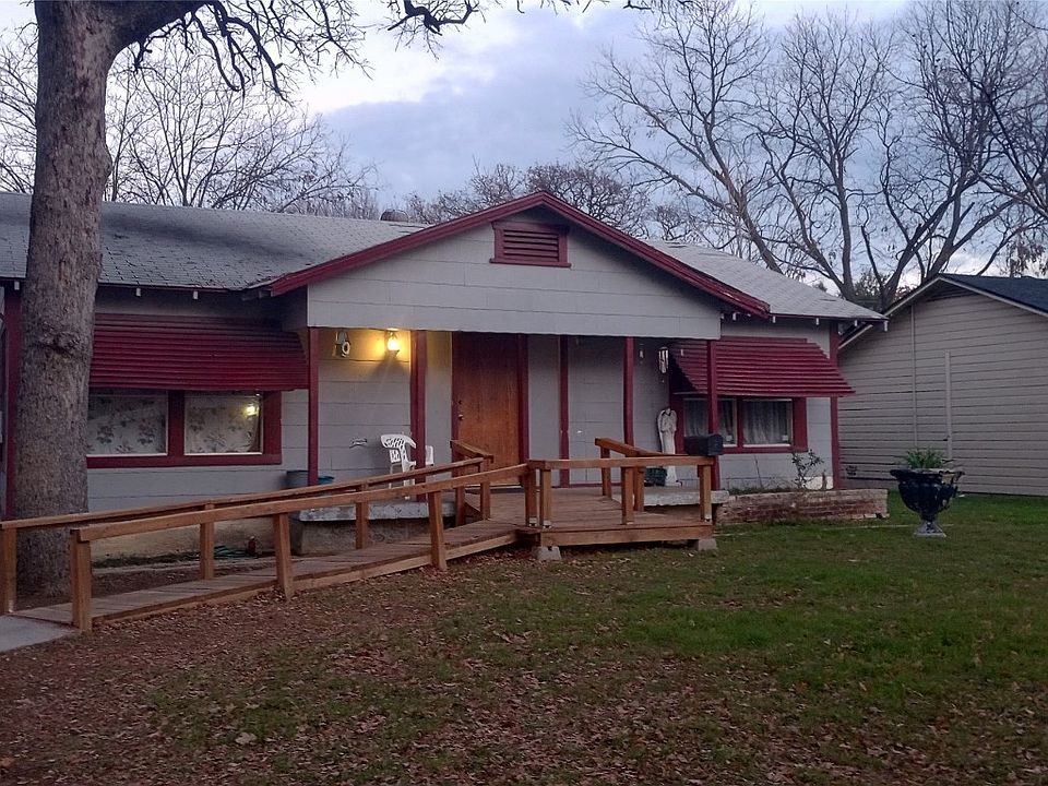 1st image of 2120 Westchester Dr