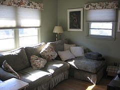 2nd image of 209 Oak St
