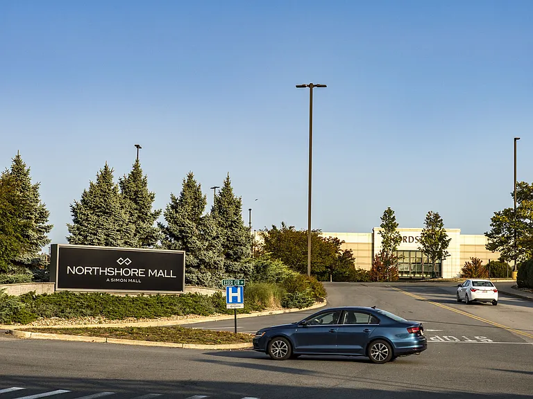 Northshore Mall