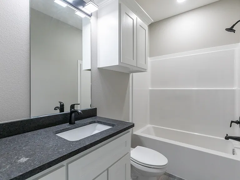 7900 Freedom Crest Ave — Photo 16