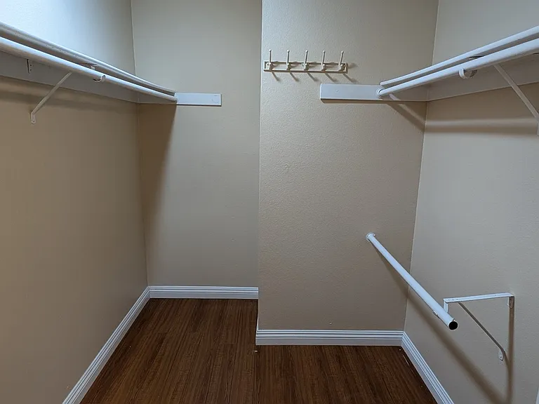 Walk-in closet