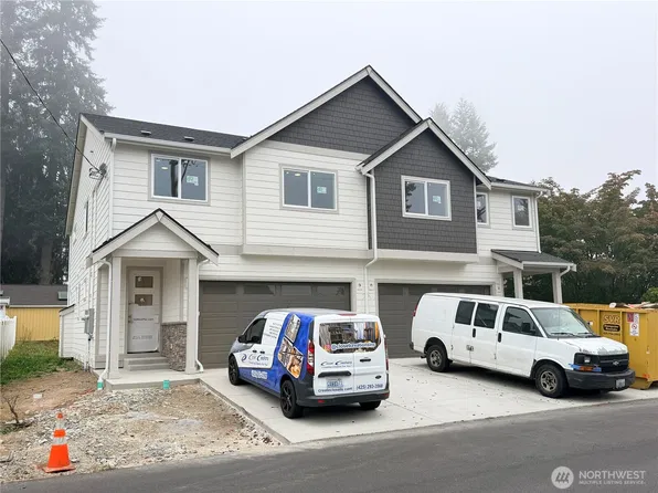 317 108th Street SW #A, Everett, WA 98204