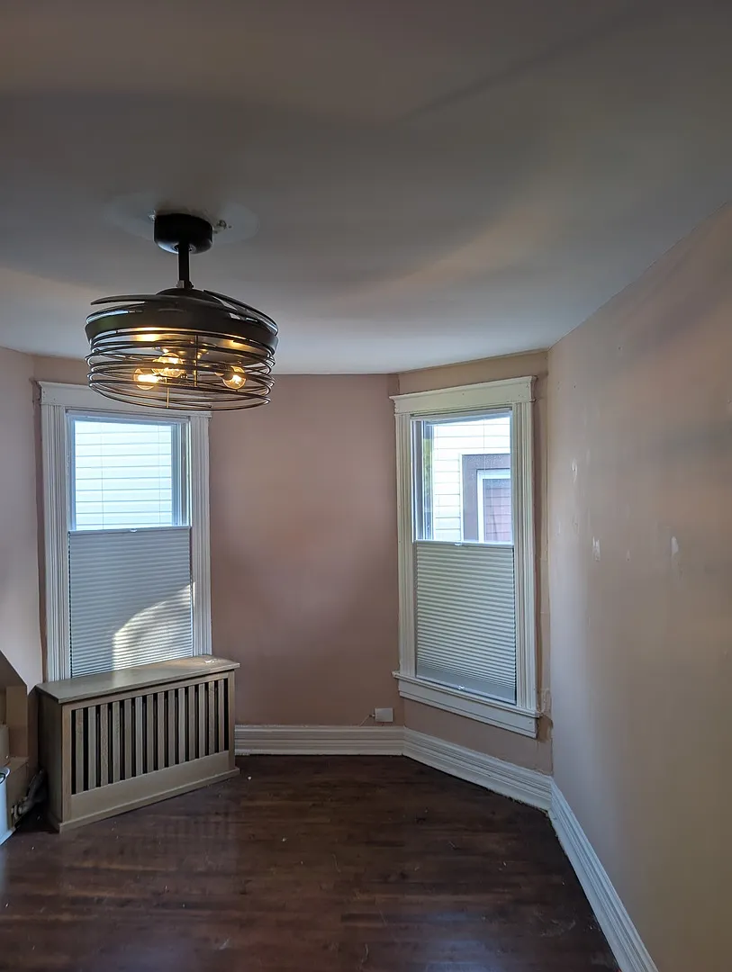 2 bed, 1000 sqft, $1,950 — Photo 3