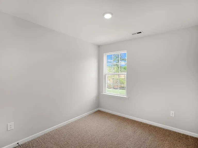 423 David Hill Dr — Photo 6