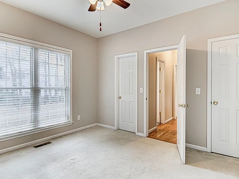 17005 Hampton Trace Rd — Photo 12