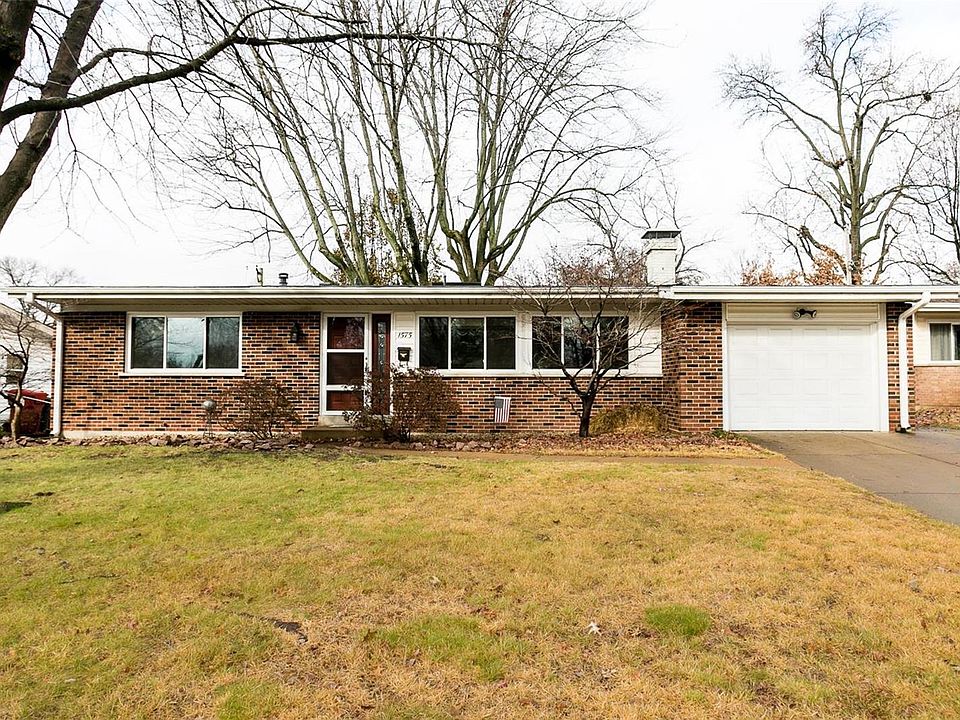 1st image of 1575 Fairmount Dr