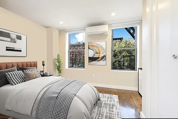 Rented by REAL New York | media 3