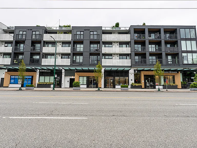 2520 Guelph St #215 — Photo 3
