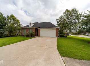 3610 Grayson Ln, Beaumont, TX 77713
