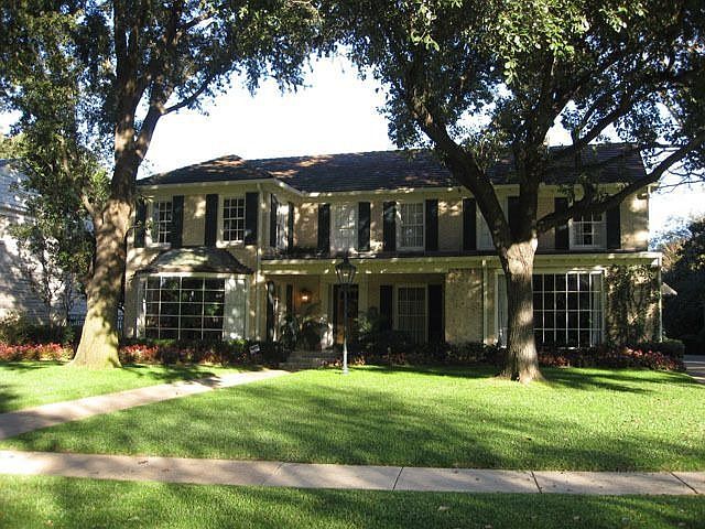 1st image of 4414 Lorraine Ave