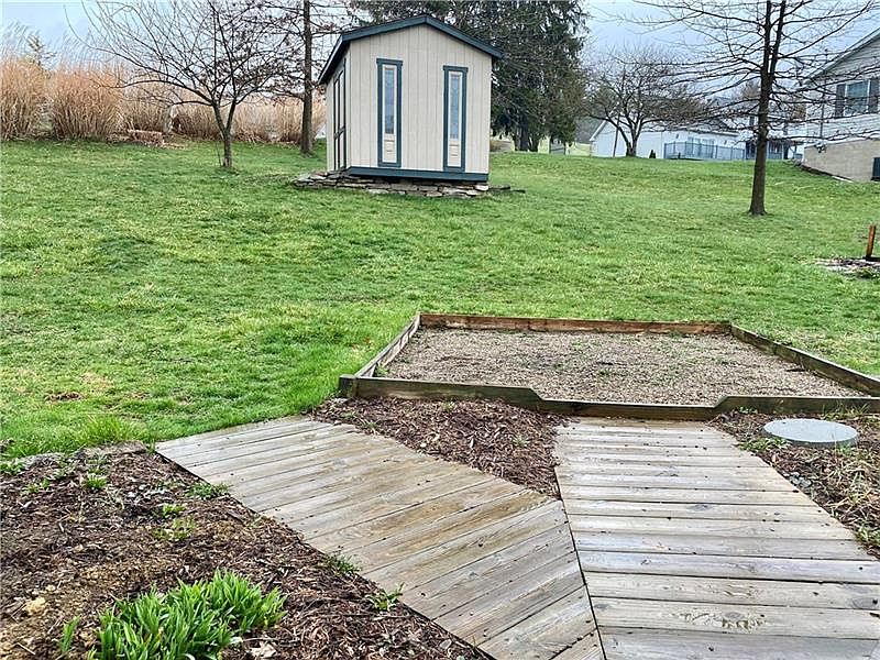 34 Carey School Rd, Ligonier, PA 15658 Zillow