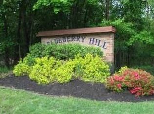 237 Kearsing Pkwy, Monsey, NY 10952