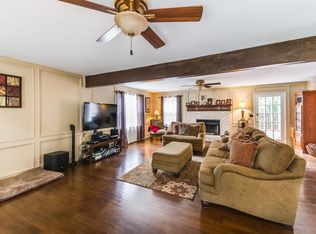 1420 Laurel River Trl, Lawrenceville, GA 30043