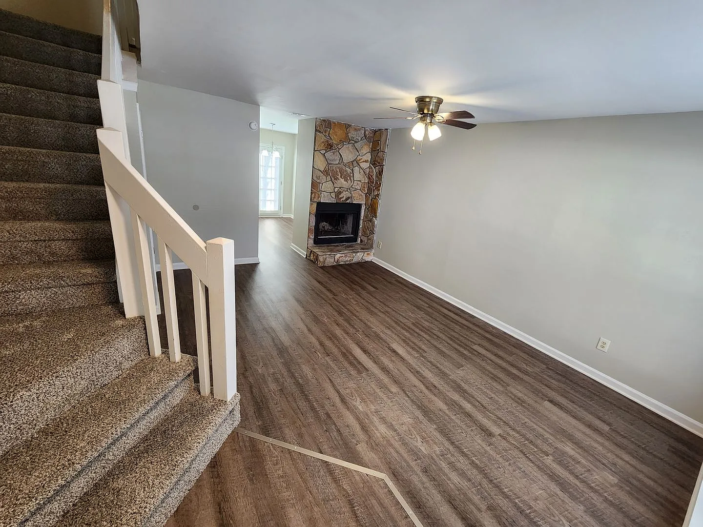 2 Bedroom Townhome in Windsor Grove — Photo 2