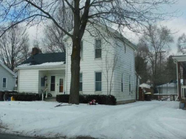 325 E Main St, Pinckney, MI 48169