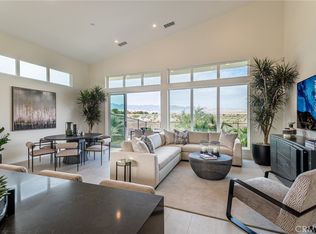 422 Fountain Dr, Palm Springs, CA 92262