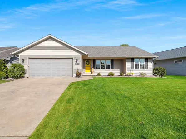 2357 Daytona Speedway, De Pere, WI 54115