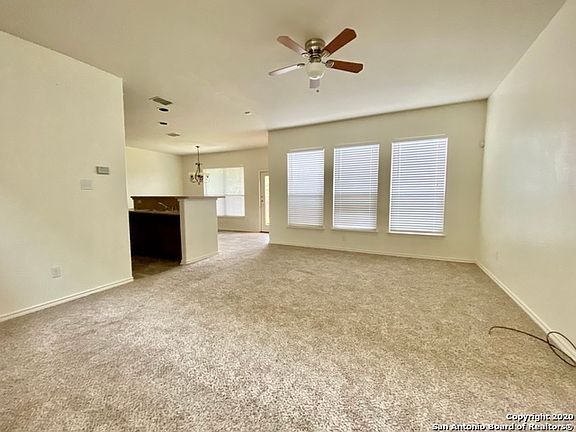 3rd image of 1415 Crown Brk
