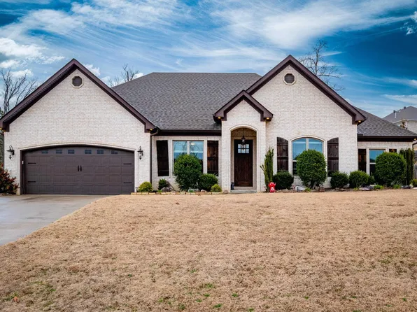 18810 Lochridge Dr, Little Rock, AR 72210