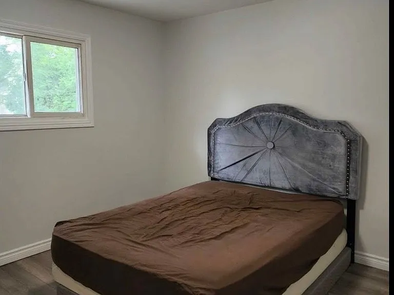 45 Scotchmere Cres — Photo 2