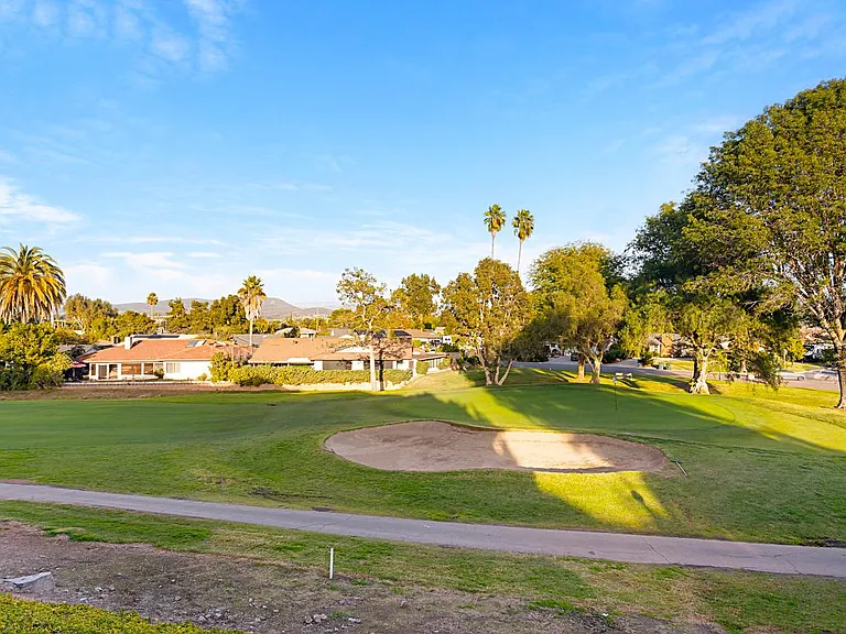 1830 Fairway Circle Dr — Photo 32