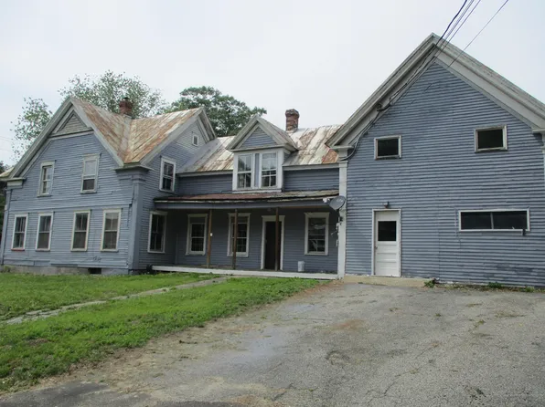 13 Pleasant St, Livermore Falls, ME 04254