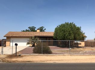 12710 Algonquin Rd, Apple Valley, CA 92308