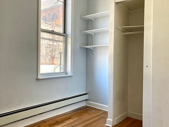 5th image of 114 Manhattan Ave #2L