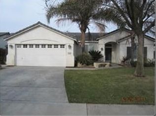 942 W Orange St, Hanford, CA 93230