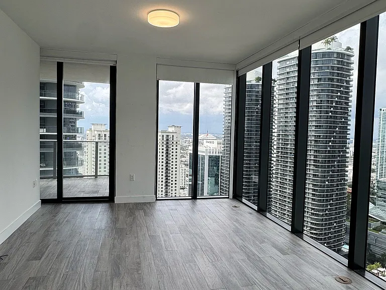 1010 Brickell Ave #3711 — Photo 5
