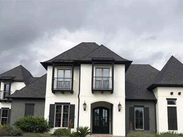 604 Caledonia Dr, Bossier City, LA 71111