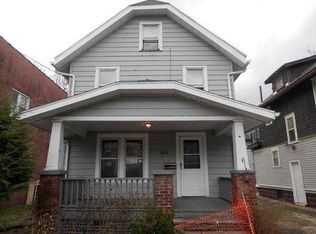 960 N Howard St, Akron, OH 44310