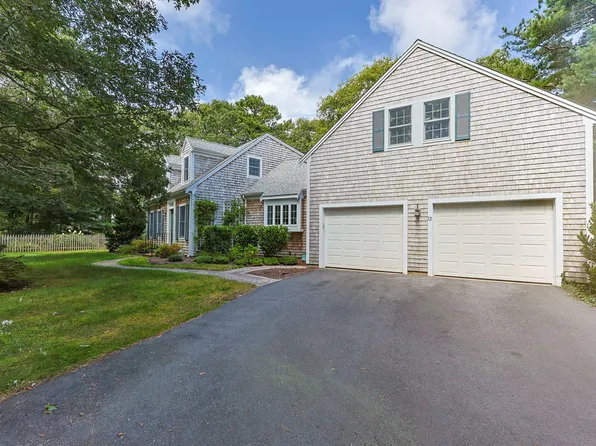 12 Pond Street, Brewster, MA 02631