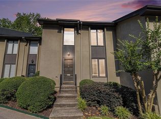 26 Ivy Pkwy NE, Atlanta, GA 30342