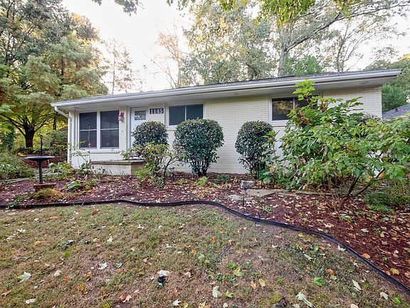 4th image of 1145 Palafox Dr NE