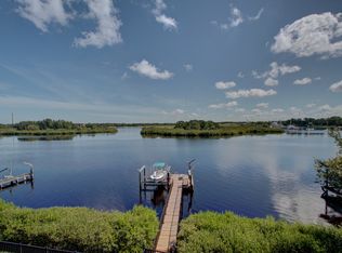 1316 Belcher Dr, Tarpon Springs, FL 34689