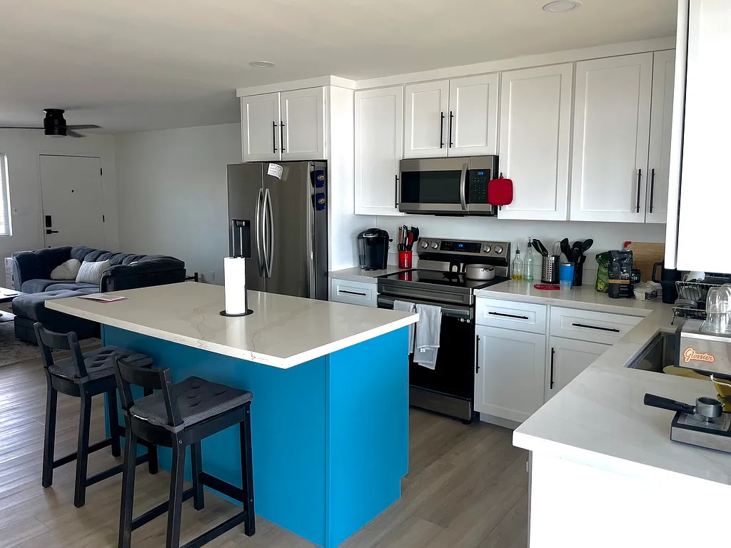 4 bed, 1320 sqft, $825 — Photo 4