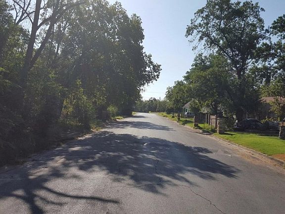 5th image of 5028 S Hampshire Blvd
