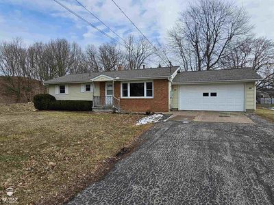 1270 N Chipman St, Owosso, MI, 48867