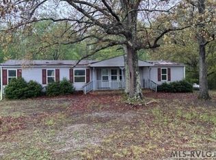 11439 Henry Rd, Jarratt, VA 23867