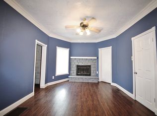 608 Bluemont Ave #A, Manhattan, KS 66502