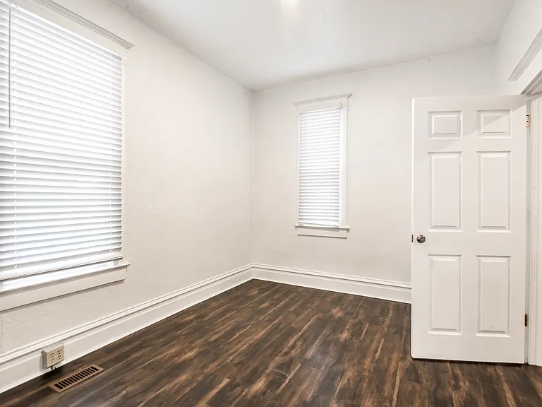 78 E Southgate Ave — Photo 8