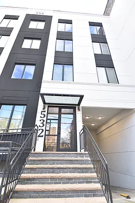 Rented by Finders NYC | media 9