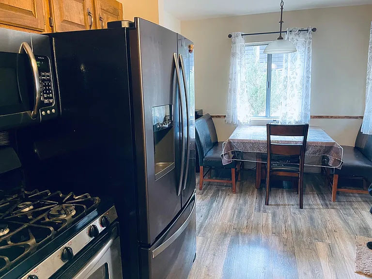2029 Freeman Dr — Photo 10
