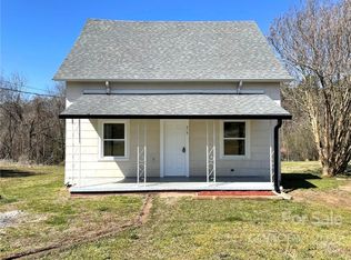 215 Hickory St, Granite Falls, NC 28630