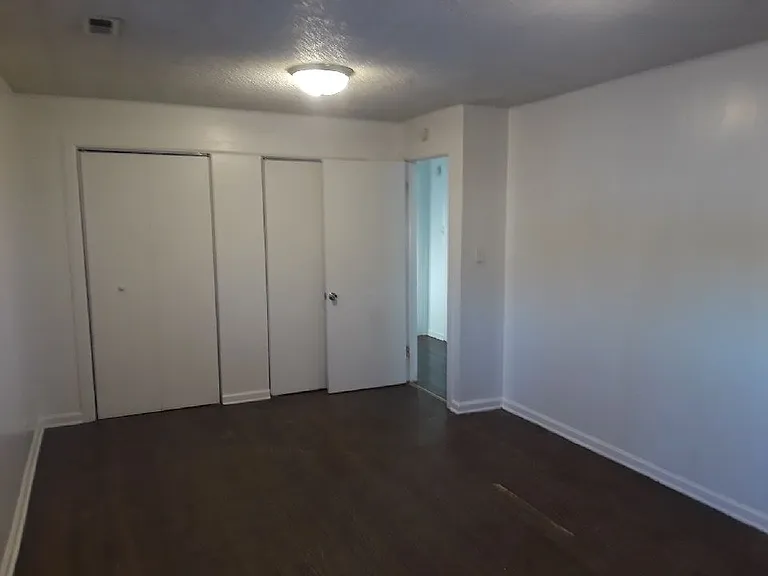 16148 Honore Ave — Photo 6