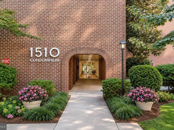 1510 12th St N APT 303, Arlington, VA 22209