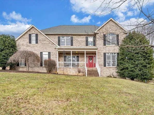 185 Walnut Manor Dr, Fincastle, VA 24090